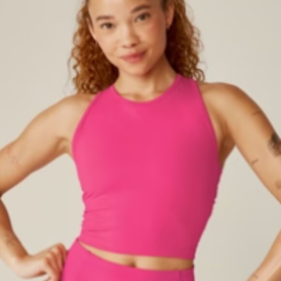 COPY - Beyond Yoga POWERBEYOND™ Strive Cropped Tank - Picture 1 of 3